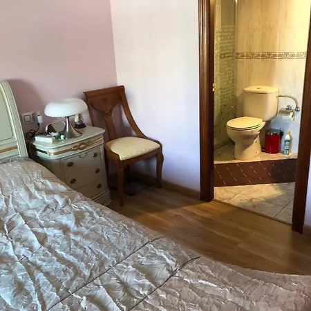 Fenals Sunny 3 Bdr Swimming Pool&parking