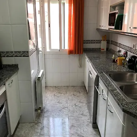Fenals Sunny 3 Bdr Swimming Pool&parking Appartement Lloret de Mar